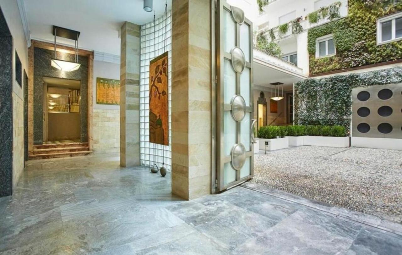 Palazzo Beltrade By Halldis Milano Eksteriør bilde
