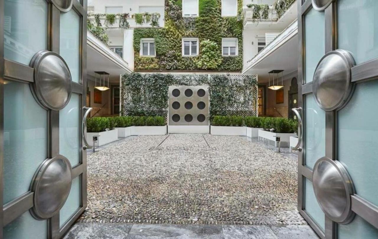 Palazzo Beltrade By Halldis Milano Eksteriør bilde